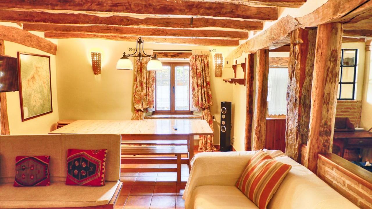 Casa Rural El Abejaruco (Adults Only) Campillo de Ranas Exterior photo